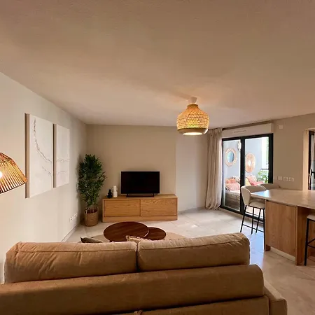 B054 Luxueux Dans Appartamento Cannes