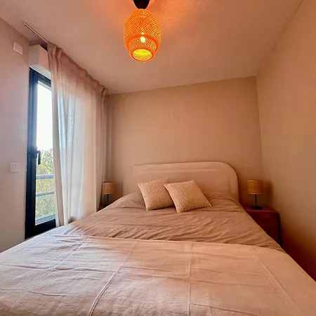 B054 Luxueux Dans * 칸느